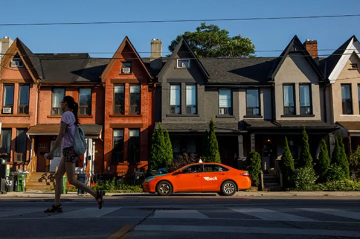 خانه ایرانیان کانادا بزرگتر از خانه فیلیپینی‌ها و اعراب